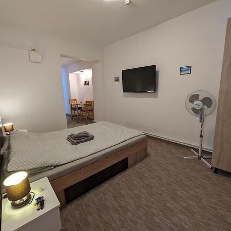 Sandor Apartment Calarasilor Târgu-Mureş Eksteriør bilde